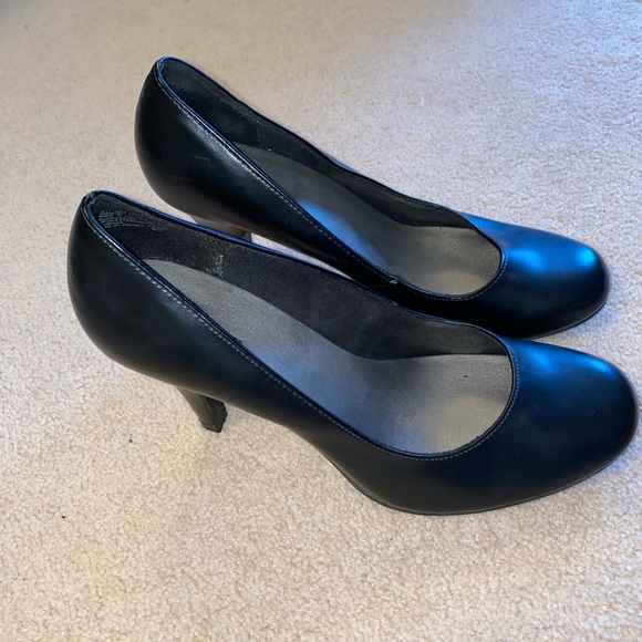 Black pleather heels. Worn only once. - Picture 2 of 4
